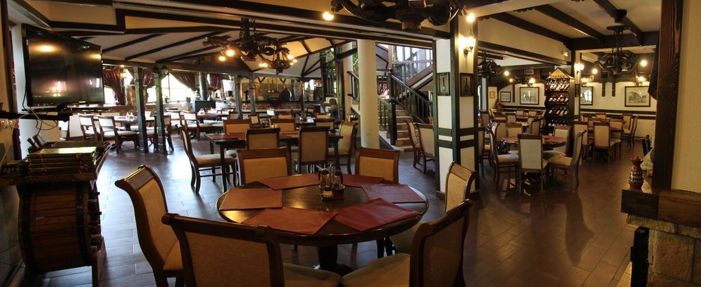 Hotel Manastir Берово Екстер'єр фото